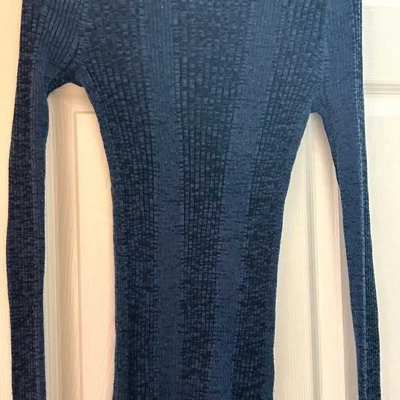 Twik Navy Ribbed Knit Top - Picture 5 of 7